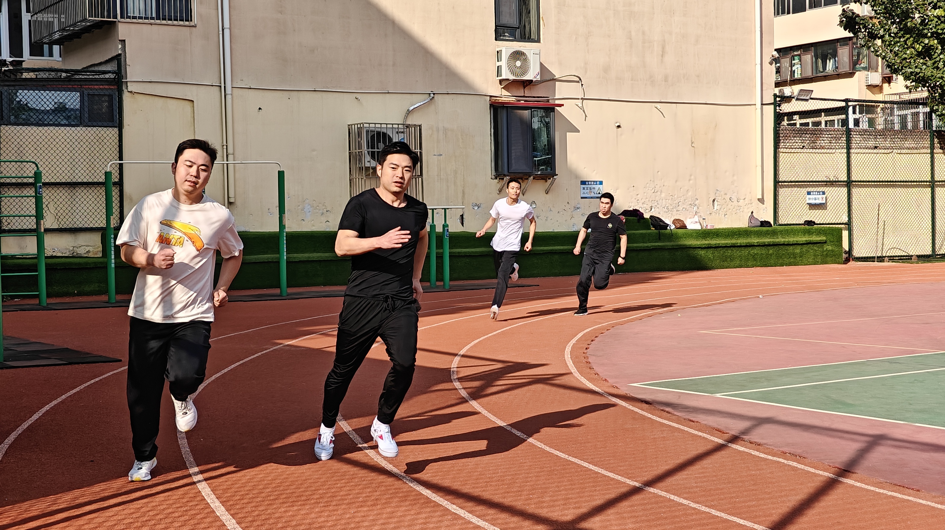 跑步.jpg
